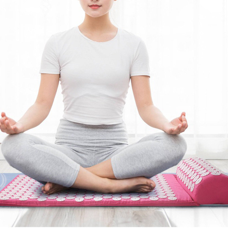 Yoga Mat For Fitness - ネイルマット 指圧シャクティマット 針付きマッサージパッド 首、背中、足用クッション ヨガ 痛みを和らげる